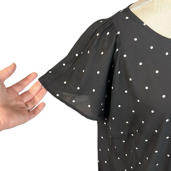 CeCe Short Sleeve Blouse Shirt Top Black White Polka Dot Womens Size L - Picture 3 of 8